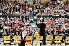 亚博官网_浙江广厦CBA击败上海久事，胡金秋关键篮板(浙江广厦男篮胡金秋)